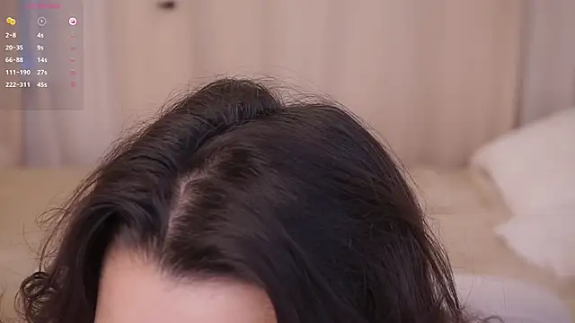 DovieMascall online show from December 4, 2025, 6:34 am