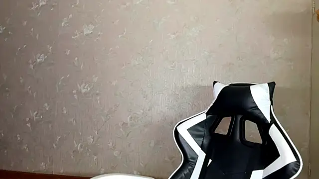 Snapshot of RosarioOler chatting on November 28, 2025, 5:29 am RosarioOler online show from November 28, 2025, 5:29 am