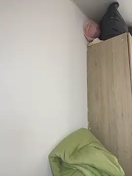 katthyasmitth online show from February 5, 2026, 5:20 pm