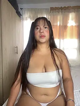 katthyasmitth online show from February 6, 2026, 9:55 pm