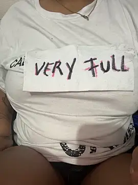 Snapshot of Brunette_Dirty_0limits chatting on February 20, 2026, 8:00 pm Brunette Dirty 0limits online show from February 20, 2026, 8:00 pm