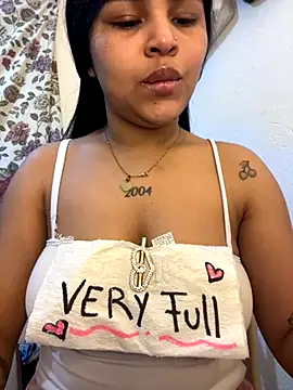 Snapshot of Brunette_Dirty_0limits chatting on December 4, 2025, 5:01 pm Brunette Dirty 0limits online show from December 4, 2025, 5:01 pm