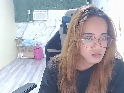 Snapshot of imadriana12 chatting on November 23, 2025, 7:51 am imadriana12 online show from November 23, 2025, 7:51 am