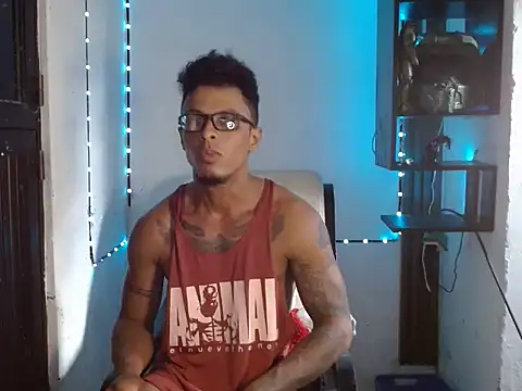 bigblackmen117uncs online show from November 23, 2025, 9:03 pm