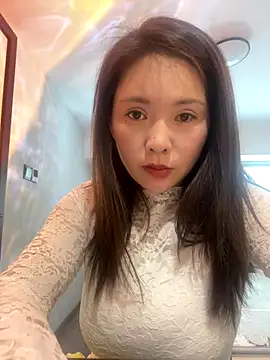 Snapshot of yaya000999 chatting on November 28, 2025, 6:46 am yaya000999 online show from November 28, 2025, 6:46 am