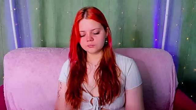KellyFiery online show from May 24, 2026, 1:16 am