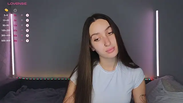 Snapshot of KikkyMi chatting on November 26, 2025, 8:09 pm KikkyMi online show from November 26, 2025, 8:09 pm