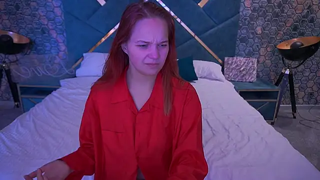 Snapshot of Sun_Shine_Lola chatting on November 26, 2025, 7:19 am Sun Shine Lola online show from November 26, 2025, 7:19 am