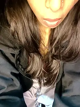 -AYUSHI01 online show from January 13, 2026, 6:50 am