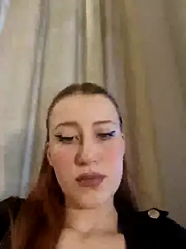 Susiee Redd online show from November 30, 2025, 12:17 pm