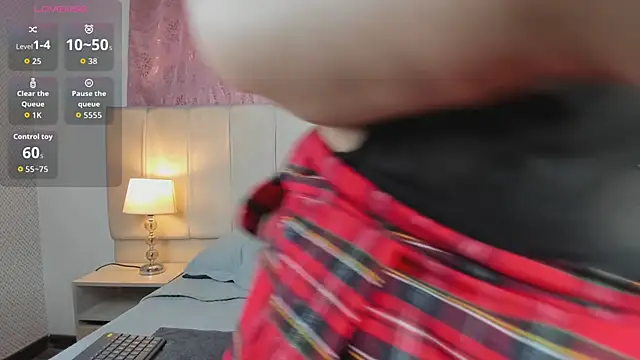 Snapshot of mia__gv chatting on February 10, 2026, 6:18 pm mia gv online show from February 10, 2026, 6:18 pm