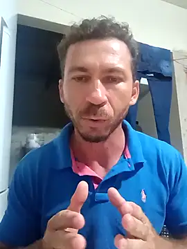 RobertoLuiz84 online show from February 1, 2026, 1:48 am