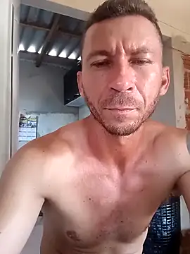 RobertoLuiz84 online show from February 11, 2026, 5:13 pm