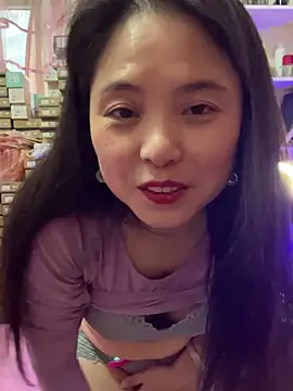 tianwei2567 online show from February 7, 2026, 3:03 am