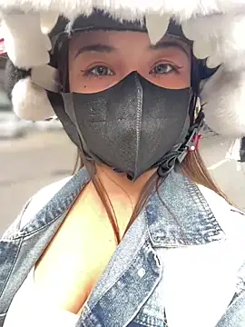 Toffee-00 online show from April 16, 2026, 8:15 am