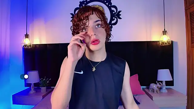 Skyee angel online show from March 29, 2026, 1:35 pm