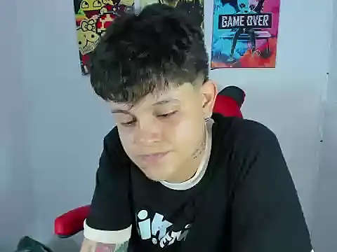  ian sweet online show from December 3, 2025, 8:08 pm