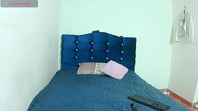 ashleey palmer online show from June 28, 2026, 12:33 pm