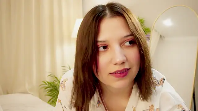 KareenGrilli online show from November 29, 2025, 8:36 am