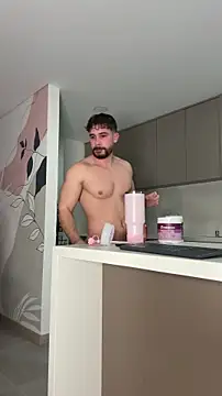 Valenthino Salvatore online show from February 25, 2026, 3:07 am