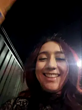 Eveeelyn25 online show from February 27, 2026, 1:39 am