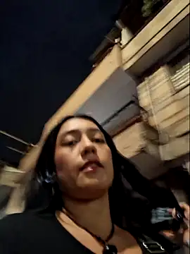 Eveeelyn25 online show from April 25, 2026, 2:14 am