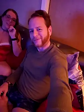 Snapshot of PinellasPlay chatting on December 14, 2025, 5:02 am PinellasPlay online show from December 14, 2025, 5:02 am