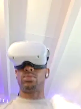 MTheRealrDLlongCrippler online show from April 13, 2026, 5:39 pm