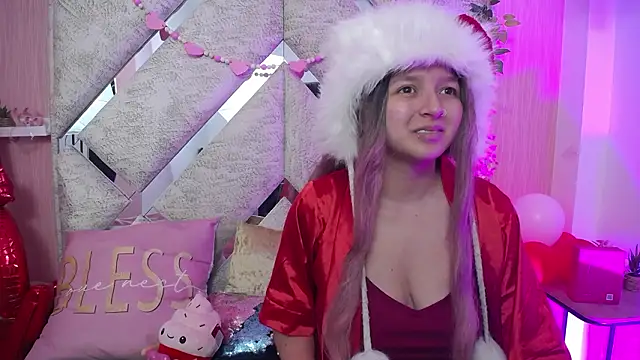 Snapshot of CandySwan chatting on February 19, 2026, 11:40 am CandySwan online show from February 19, 2026, 11:40 am