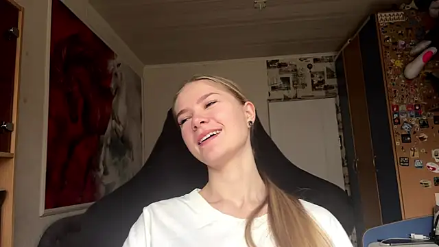 Snapshot of JesicaMortensen chatting on November 27, 2025, 8:15 am JesicaMortensen online show from November 27, 2025, 8:15 am