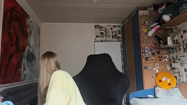 Snapshot of JesicaMortensen chatting on November 28, 2025, 8:14 am JesicaMortensen online show from November 28, 2025, 8:14 am