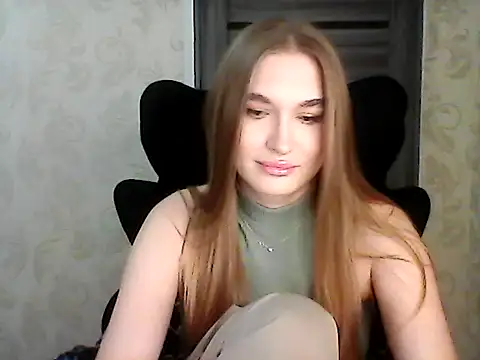 AnyaSmack online show from November 29, 2025, 1:44 pm