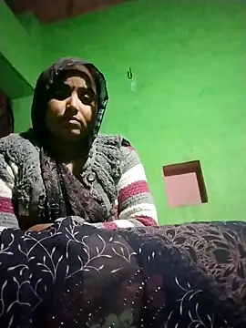 Pooja hote online show from November 29, 2025, 4:07 pm