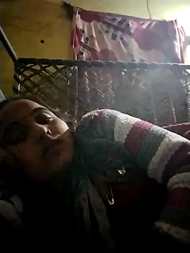 Pooja hote online show from December 3, 2025, 3:33 pm