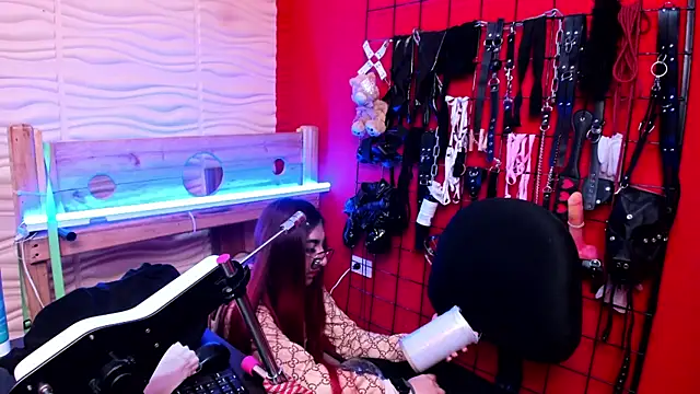 Venus Bms  online show from March 14, 2026, 11:27 am