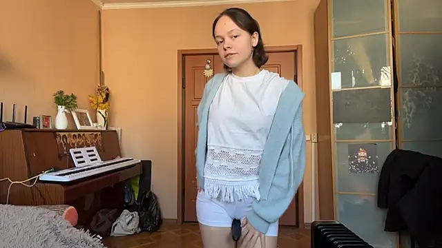 Snapshot of MerriCarros chatting on February 3, 2026, 7:24 am MerriCarros online show from February 3, 2026, 7:24 am