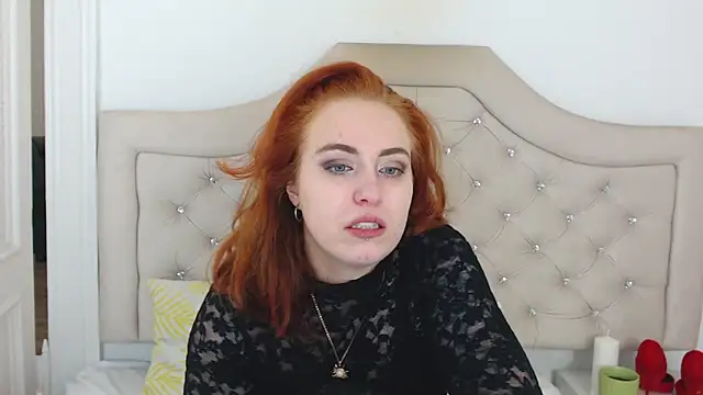 Snapshot of RubyBigBoobs chatting on November 24, 2025, 5:35 pm RubyBigBoobs online show from November 24, 2025, 5:35 pm