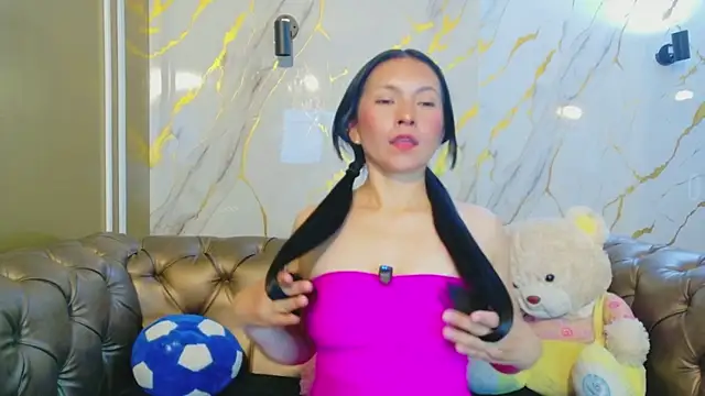 Snapshot of Cloe16_ chatting on February 26, 2026, 7:25 pm Cloe16 online show from February 26, 2026, 7:25 pm