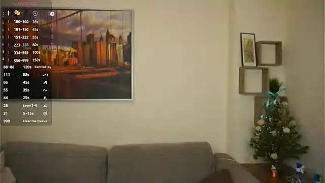 Snapshot of ToyaPletz chatting on March 3, 2026, 5:20 pm ToyaPletz online show from March 3, 2026, 5:20 pm