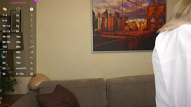 Snapshot of ToyaPletz chatting on February 21, 2026, 6:10 pm ToyaPletz online show from February 21, 2026, 6:10 pm