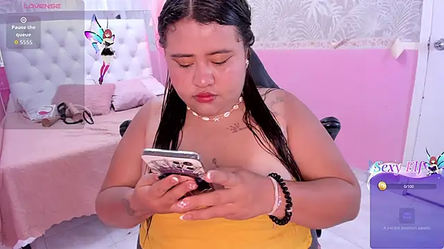 Danna Keys online show from April 15, 2026, 6:01 pm