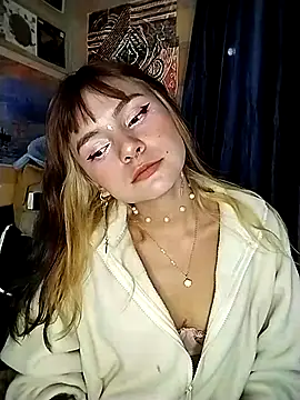 JennBenett  online show from December 2, 2025, 2:34 am