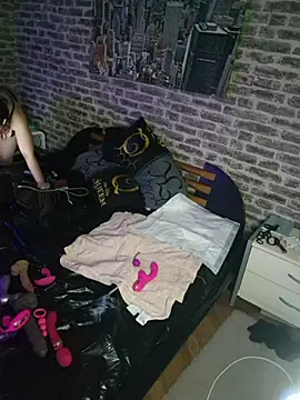 SquirtPassion1995 online show from February 22, 2026, 12:35 am