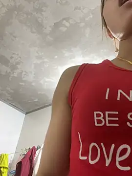 meganmeo online show from February 18, 2026, 1:40 pm