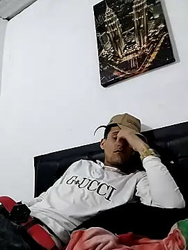 Snapshot of ThePowerofMen chatting on November 29, 2025, 2:12 am ThePowerofMen online show from November 29, 2025, 2:12 am