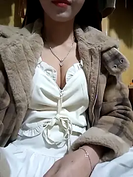 Snapshot of bong-ngo- chatting on December 3, 2025, 6:07 pm bong-ngo- online show from December 3, 2025, 6:07 pm