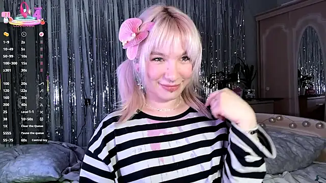 LolaDollyMur online show from January 6, 2026, 7:07 pm