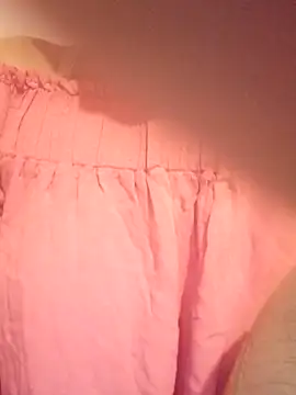 Snapshot of moka_moka01 chatting on November 24, 2025, 7:36 pm moka moka01 online show from November 24, 2025, 7:36 pm