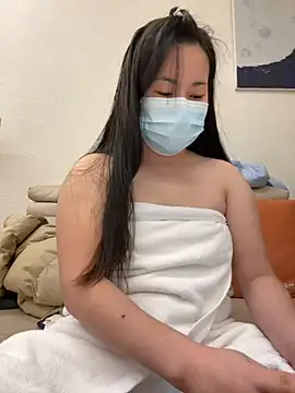 duoduobaby online show from November 28, 2025, 12:38 pm