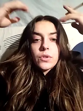 xpatitofeox online show from November 23, 2025, 4:17 pm